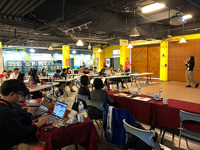 2018ITIW 04 400x300 2018ITIW 04 400x300