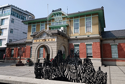 puppetMuseumPic puppetMuseumPic