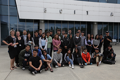 2018BCITIntern 02 400x267